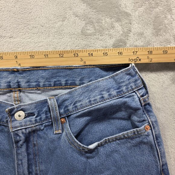 Levi's Jean Shorts Mens 34 Blue Denim 12 Inseam 5-Pocket Zip Fly Red Tab 469 - Picture 4 of 9